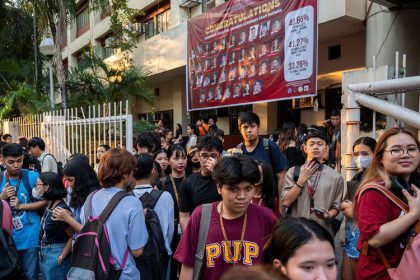 Students evacuate following an earthquake, in Manila, Philippines, December 5, 2023.